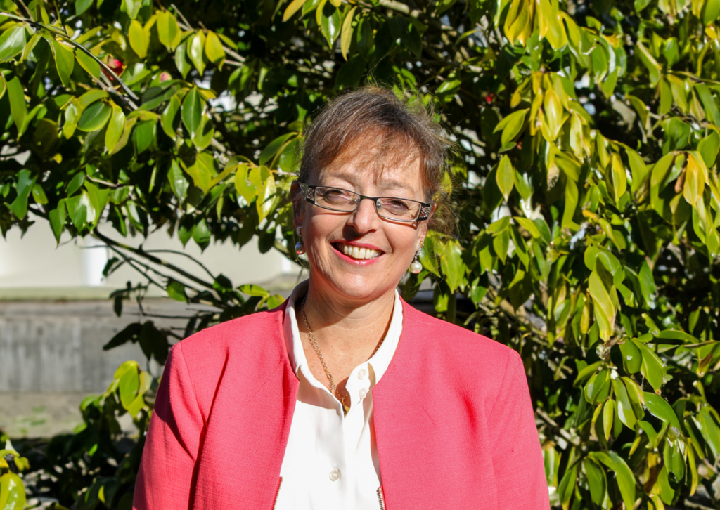 Principal's welcome from Caroline Robertson